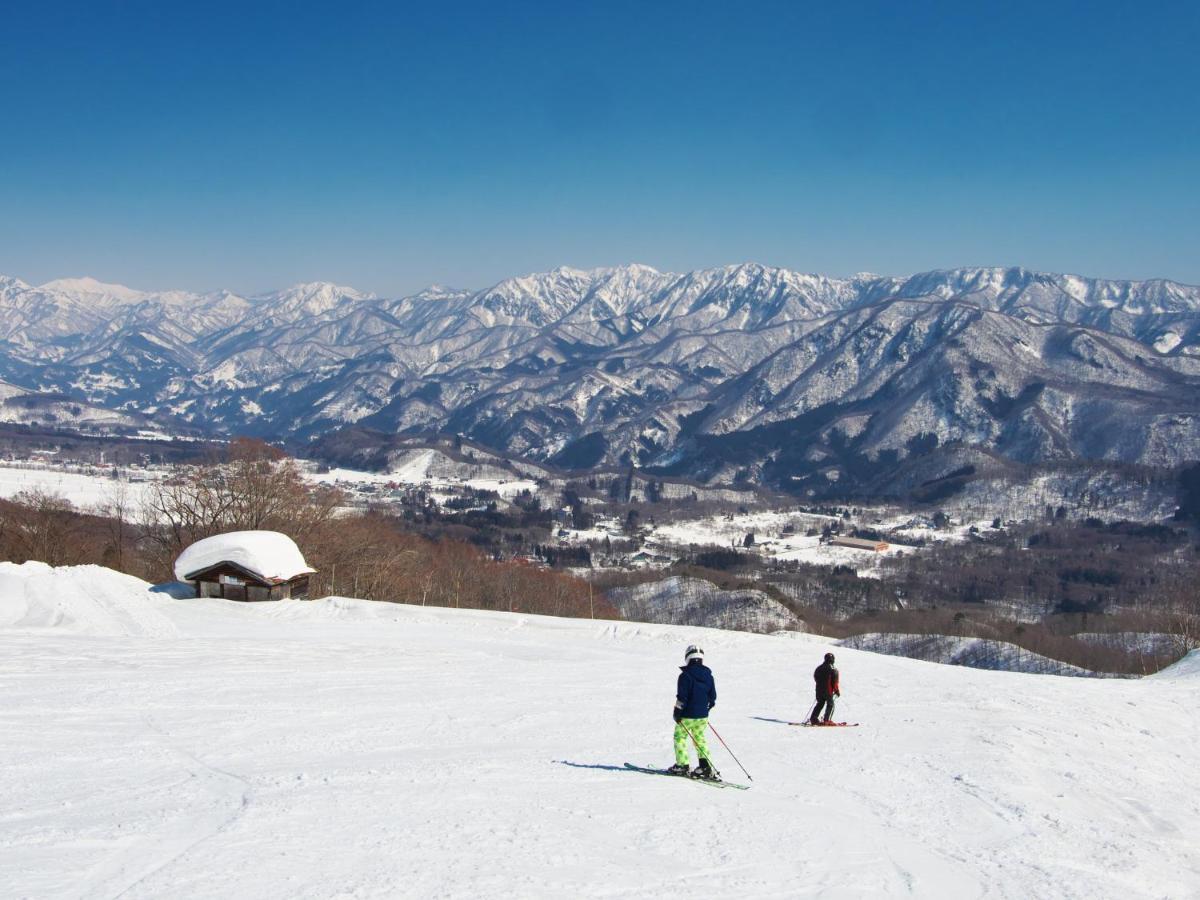 Tabist Condominium Hakuba Goryu Exterior photo